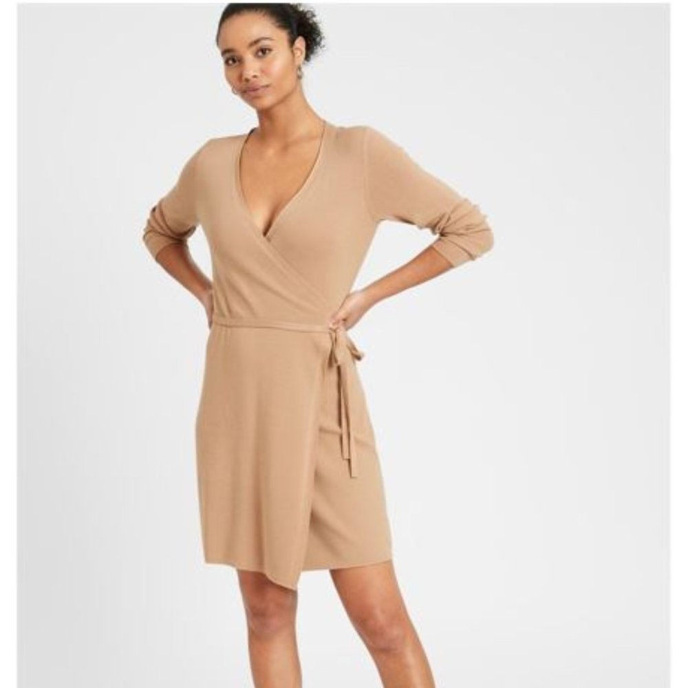 Banana Republic $139 Beige XXL Wrap Sweater Dress NWT WorkTravelCasual SOLD OUT